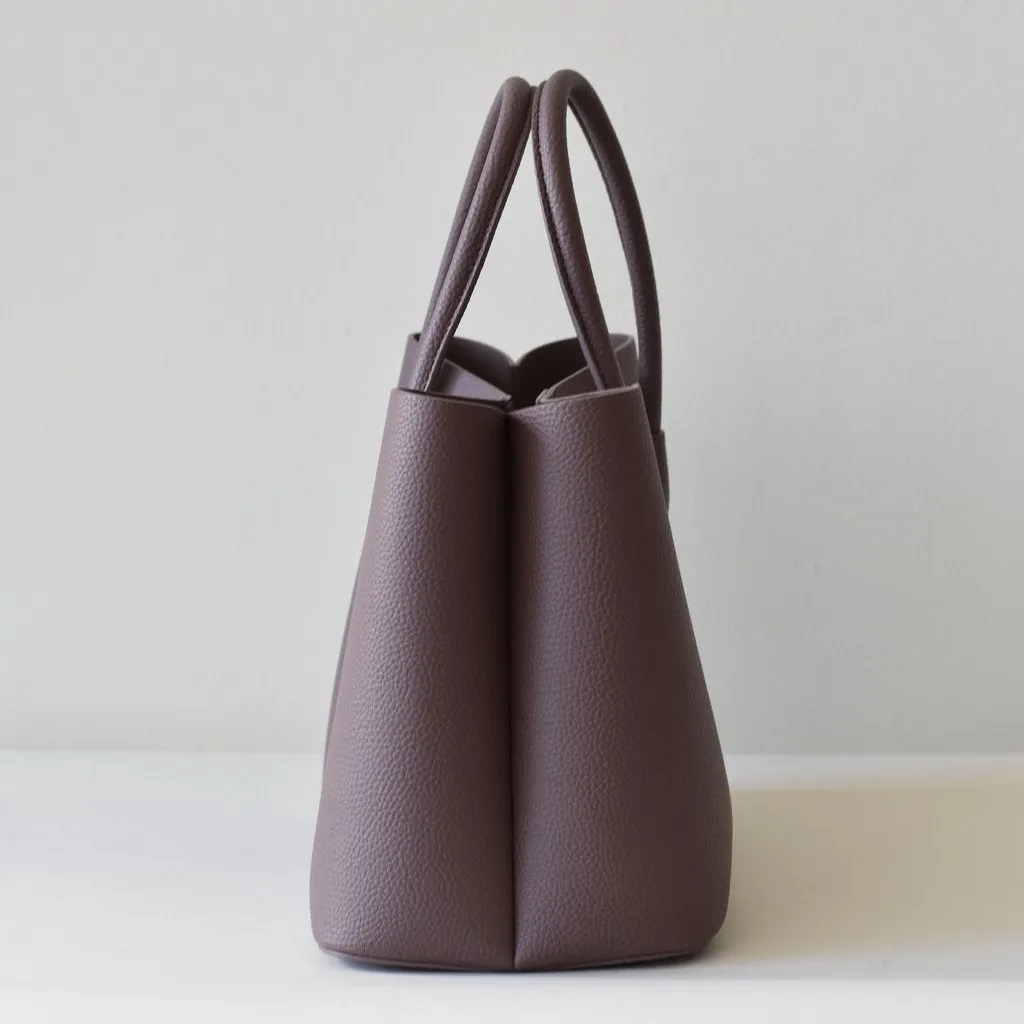 Cher Tote with Signet in Ash Rose