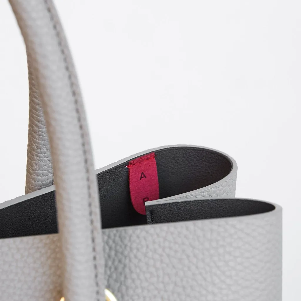 Cher Tote with Signet in Light Grey