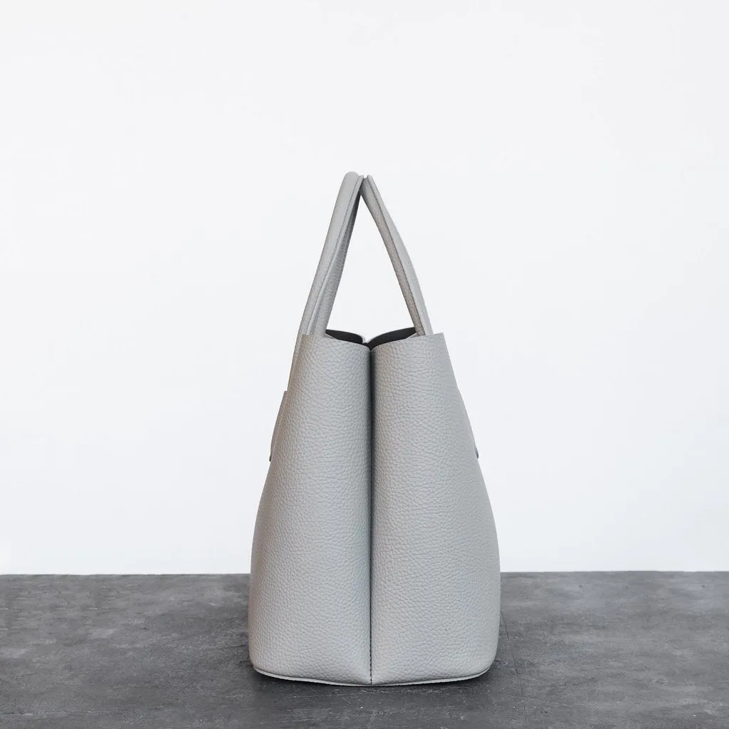 Cher Tote with Signet in Light Grey