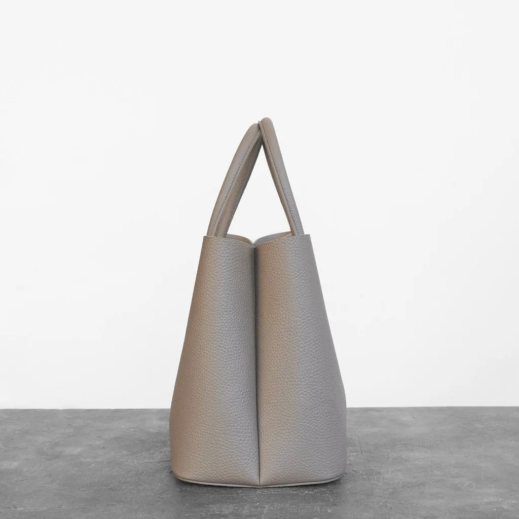 Cher Tote with Signet in Light Mud Grey