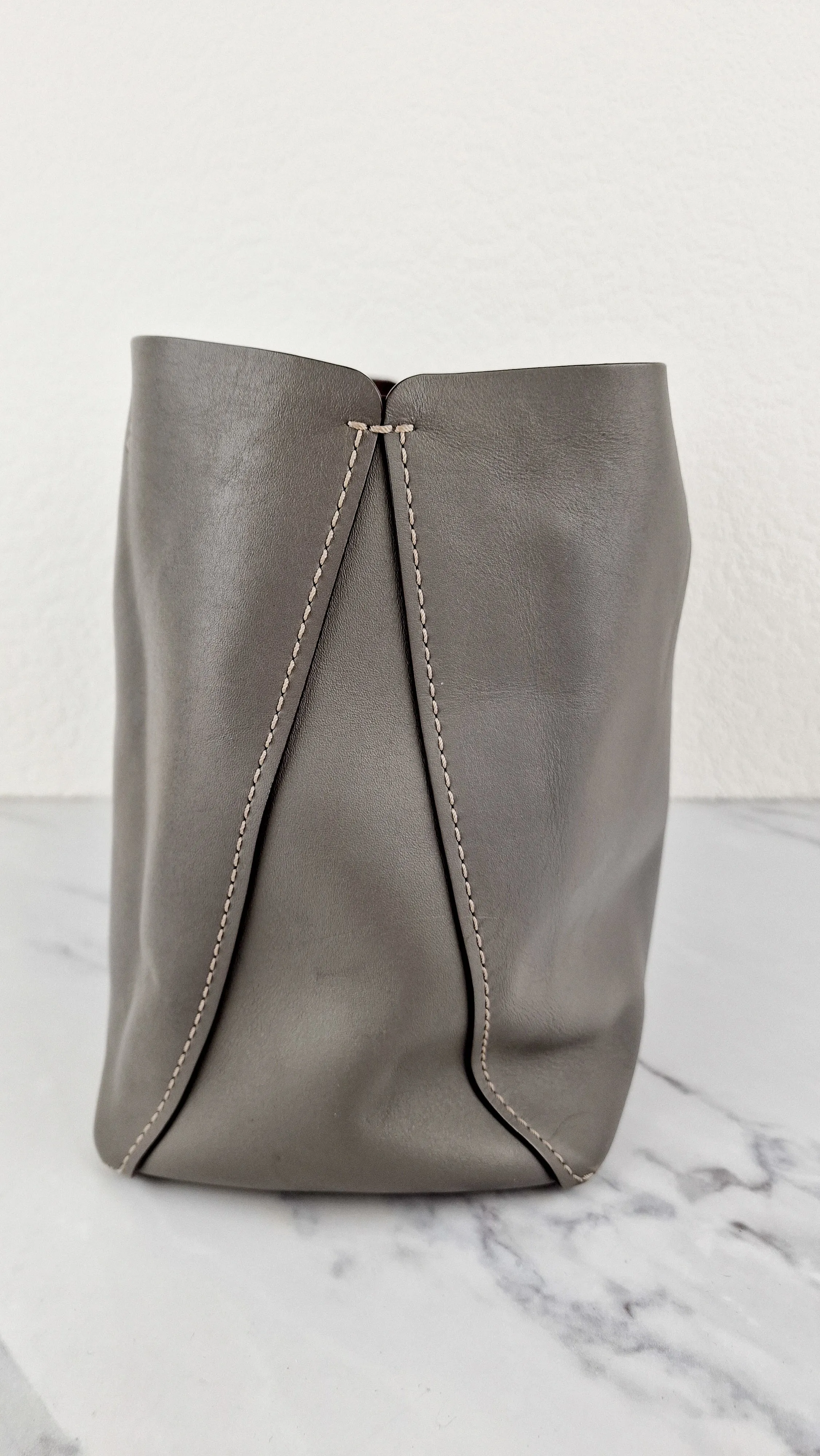 Coach 1941 Rogue Tote Bag Grey Smooth Leather Handbag Shoulder Bag - Coach 59136