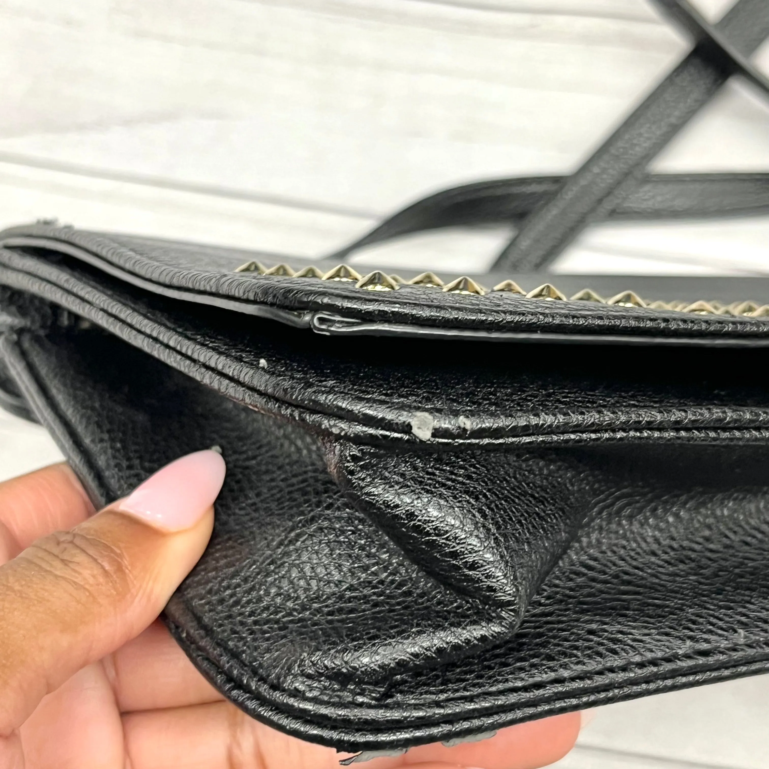 Crossbody By Big Buddha  Size: Medium