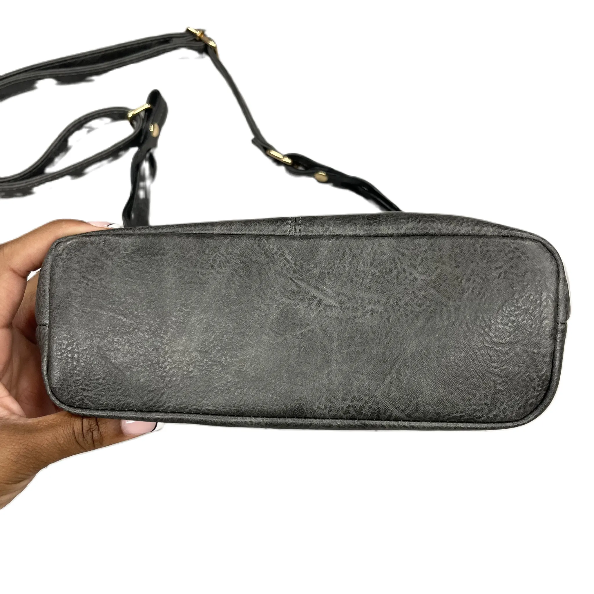 Crossbody Size: Small