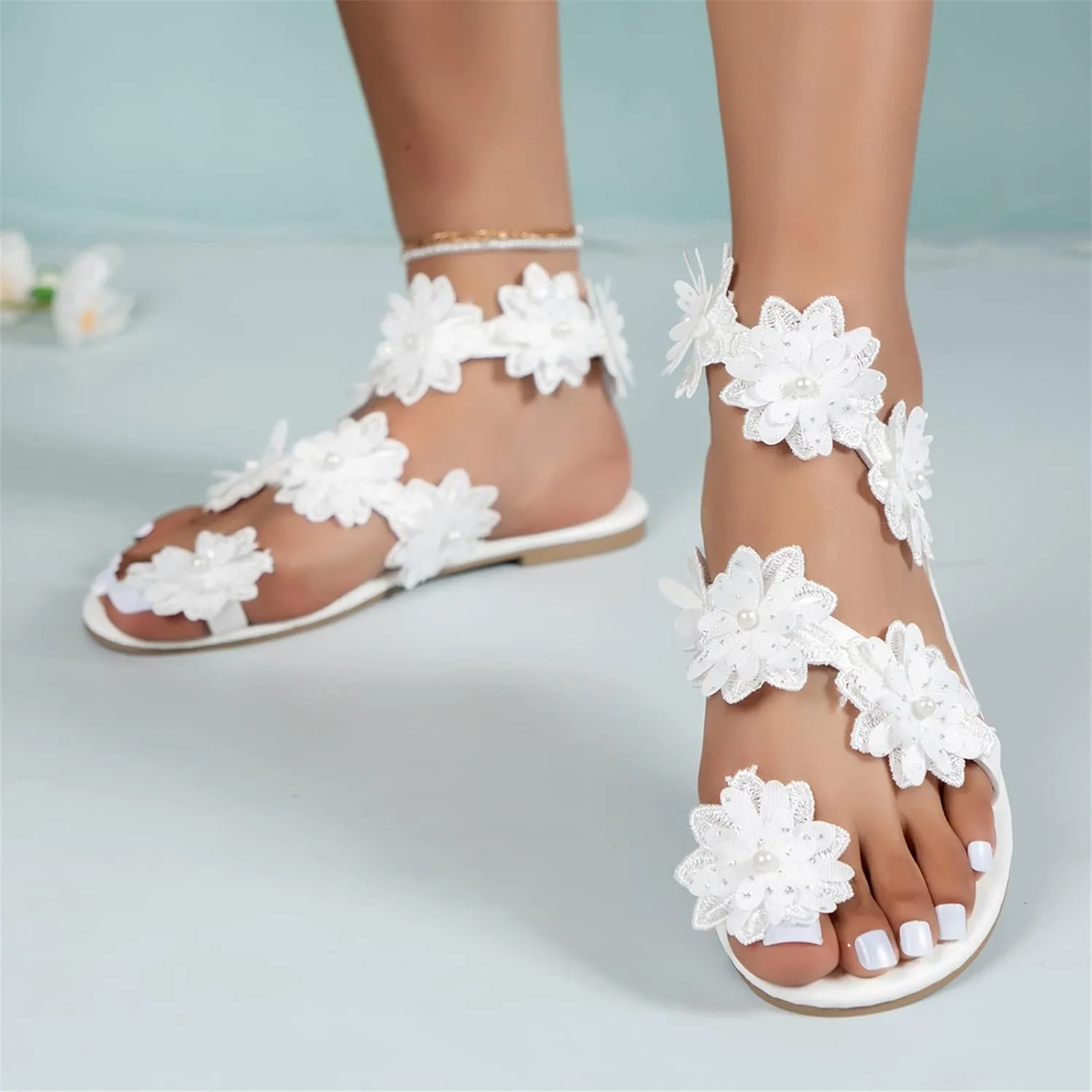 DOIX Women Thong Sandals Ladies Bohemia Pearl Flowers Flat Flip Flops Summer Toe Ring Casual Roman Sandals Slip on Open Toe Dress Shoes Ethnic Style Walking Shoes,White,US6/EU37