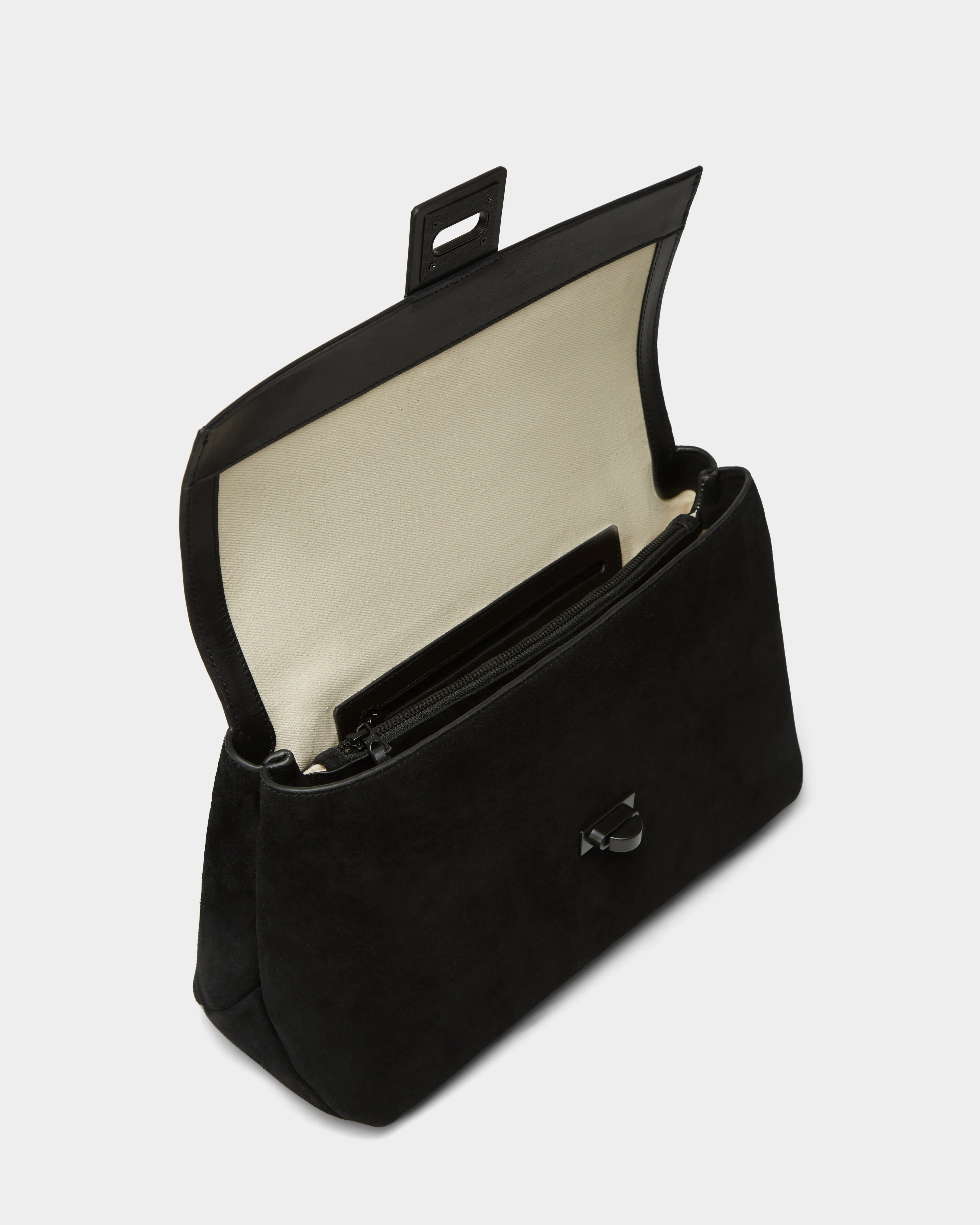 ESMA - 8324519 Black