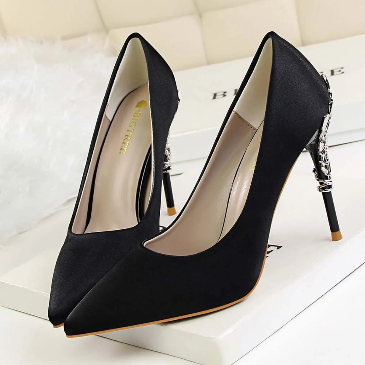 JOEupin Women's Satin Pointed Toe High Heel Dress Pump Shoes for Bridal Evening Party Pumps