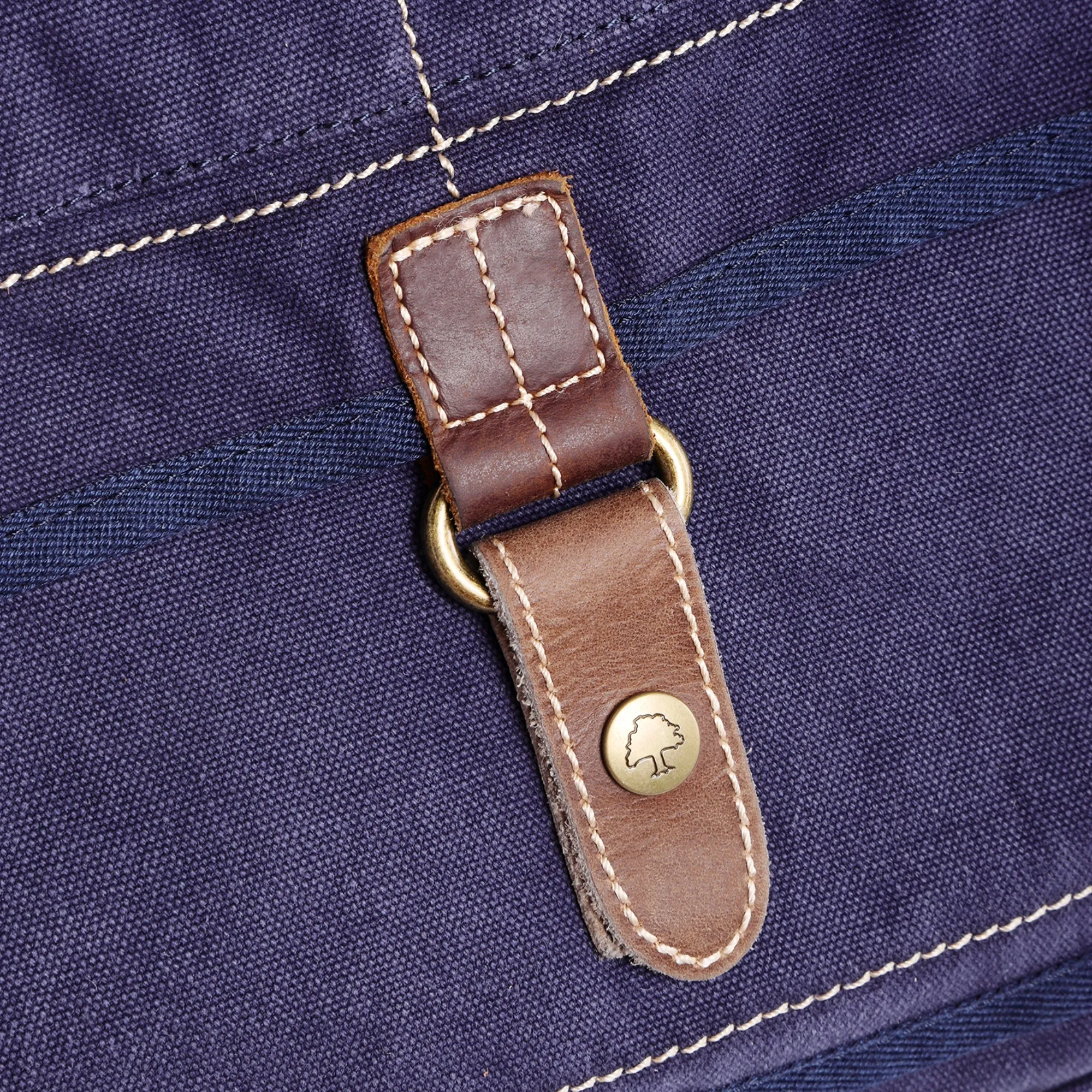 Oak Hill Weekender
