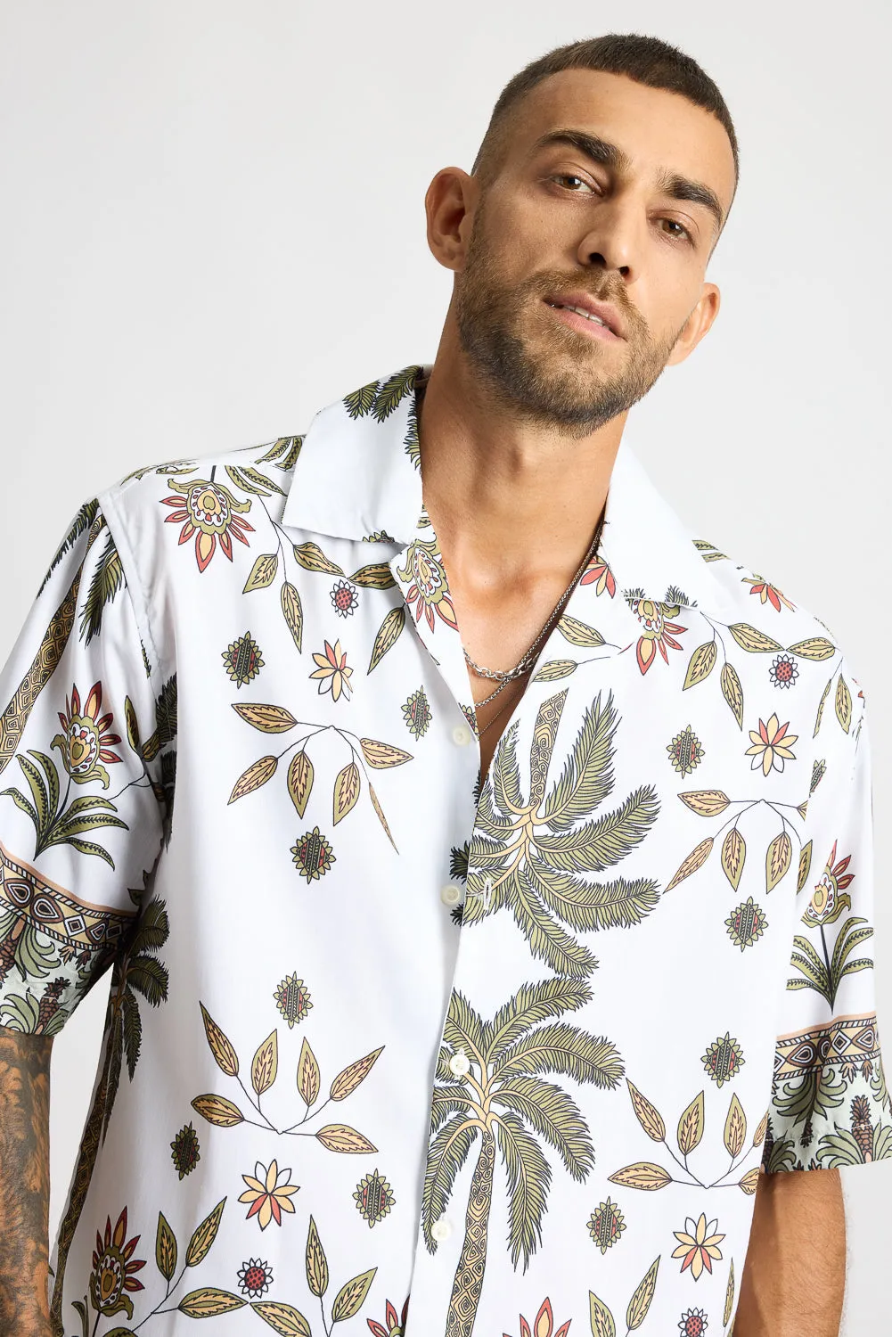 Relaxed Fit Printed Men's Shirt - Coconut Oasis