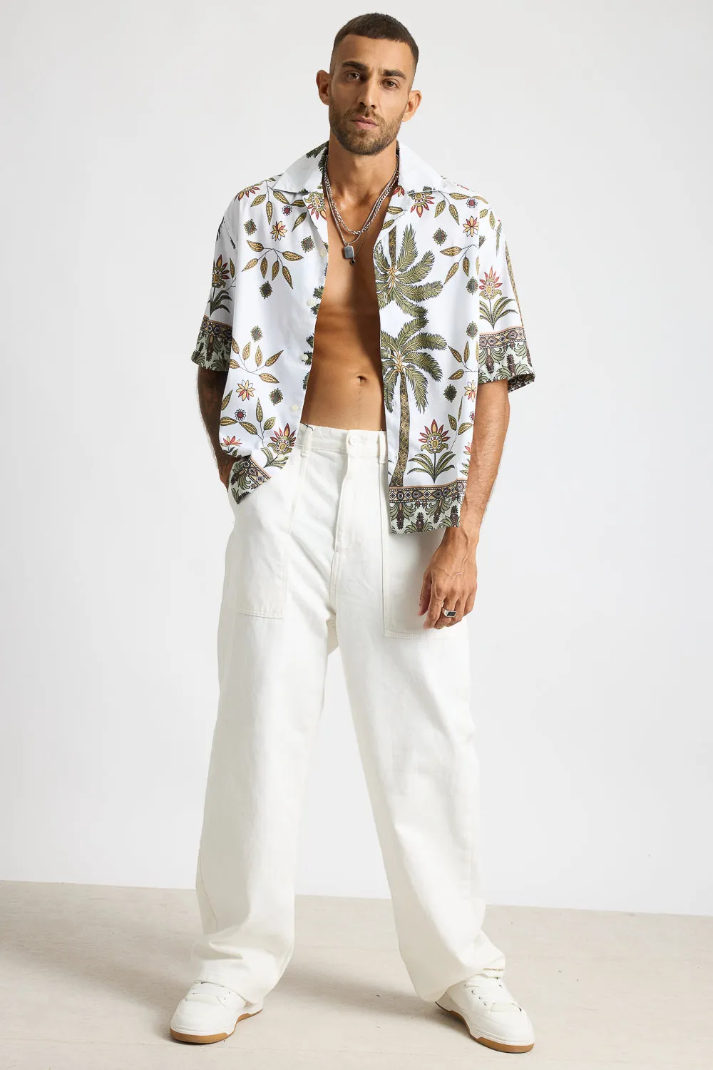 Relaxed Fit Printed Men's Shirt - Coconut Oasis