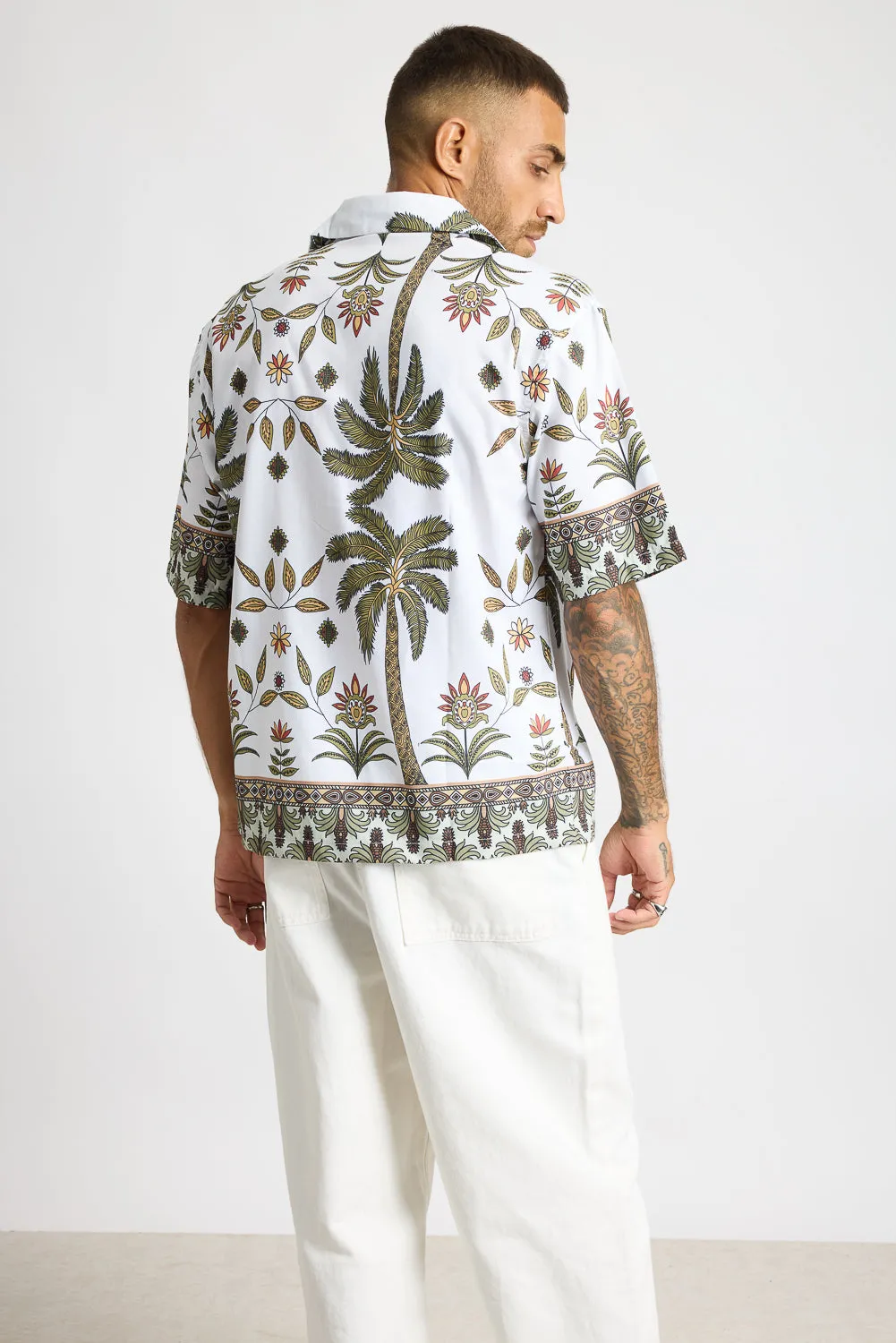 Relaxed Fit Printed Men's Shirt - Coconut Oasis