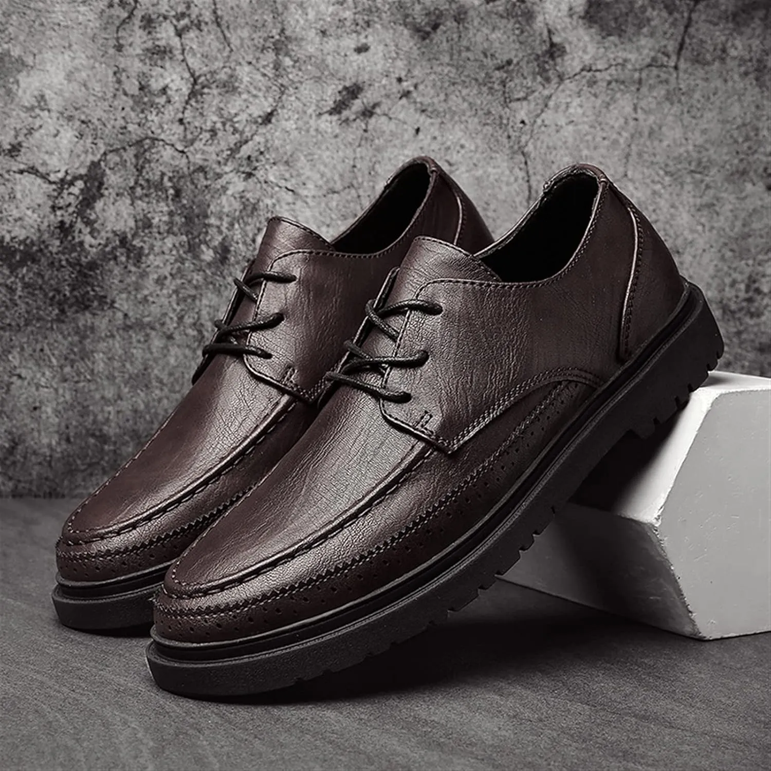 Single Season Formal Shoes for Men Lace Up Apron Toe Round Toe Derby Shoes Vegan Leather Slip Resistant Rubber Sole Anti-Slip Low Top Classic Very Popular Among Young People