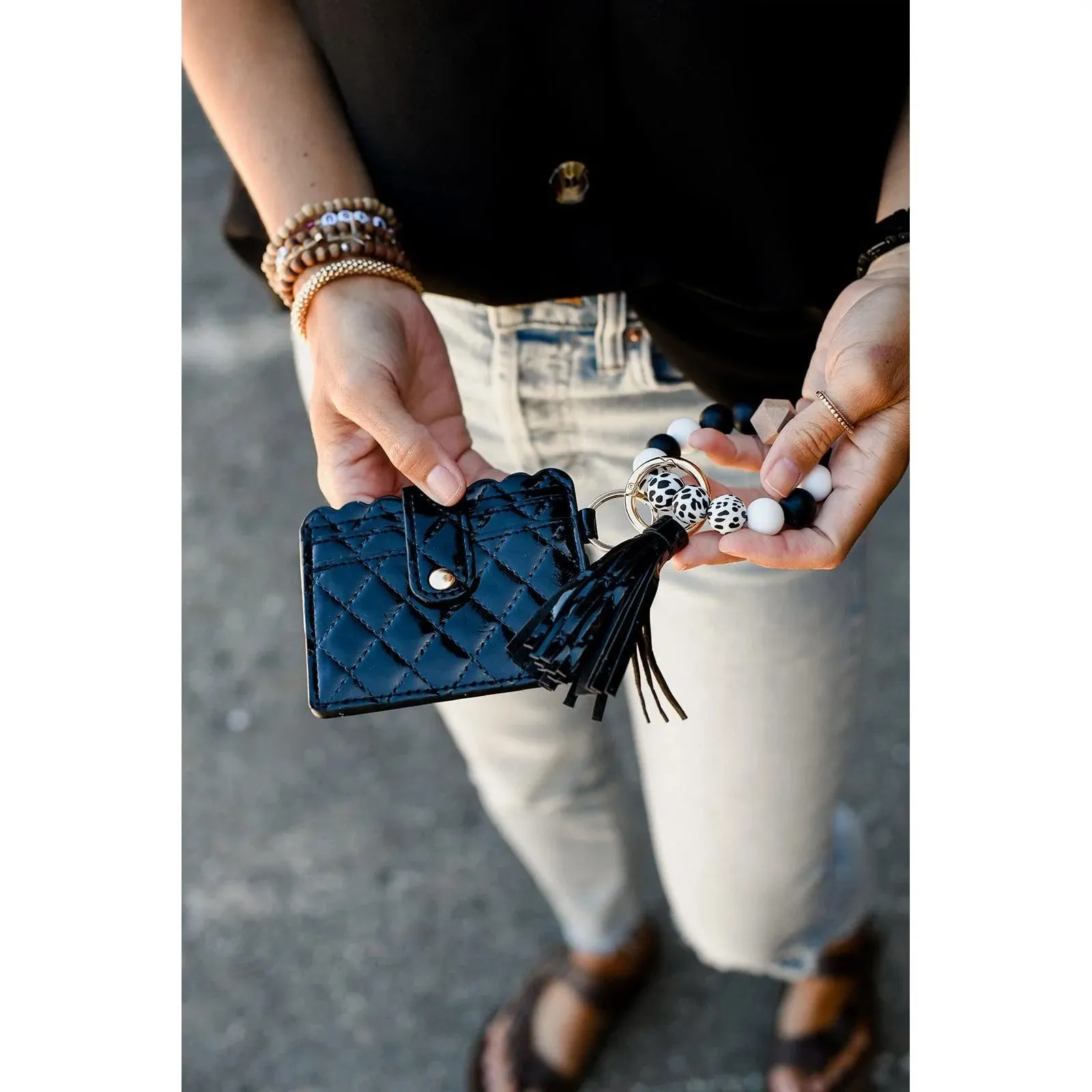 Susie Tassel Cardholder - Black Quilted