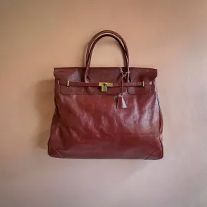 Weekender oxblood bag