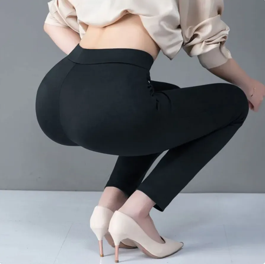 Womens High-Waisted Leggings  Slim Fit  Stretch Fabric  Faux Pocket Detail