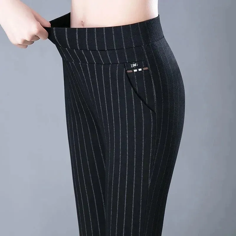 Womens High-Waisted Leggings  Slim Fit  Stretch Fabric  Faux Pocket Detail