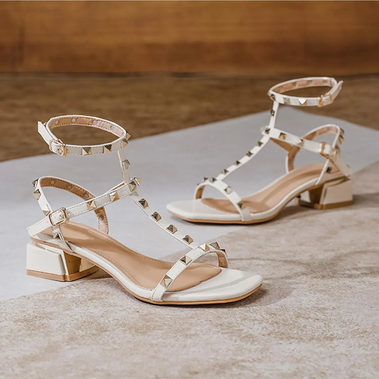 Women's Rivets Leather Chunky Block Heel Sandals with Ankle Strap Buckle Fashion Square Open Toe Comfort Sexy Gladiator Y2K Sandals for Dress Party Prom Shoes