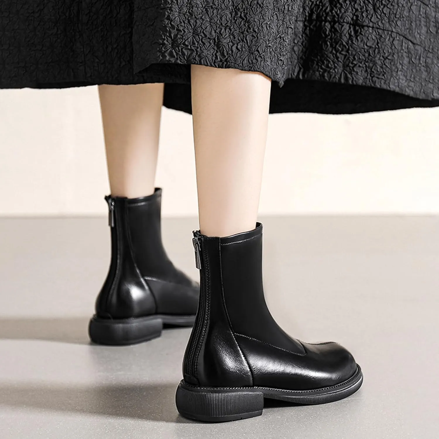 Women's Round Toe Low Chunky Heel Chelsea Boots Autumn Winter Back Zipper Block Heel Ankle Boots Fashion Waterproof Dress Booties